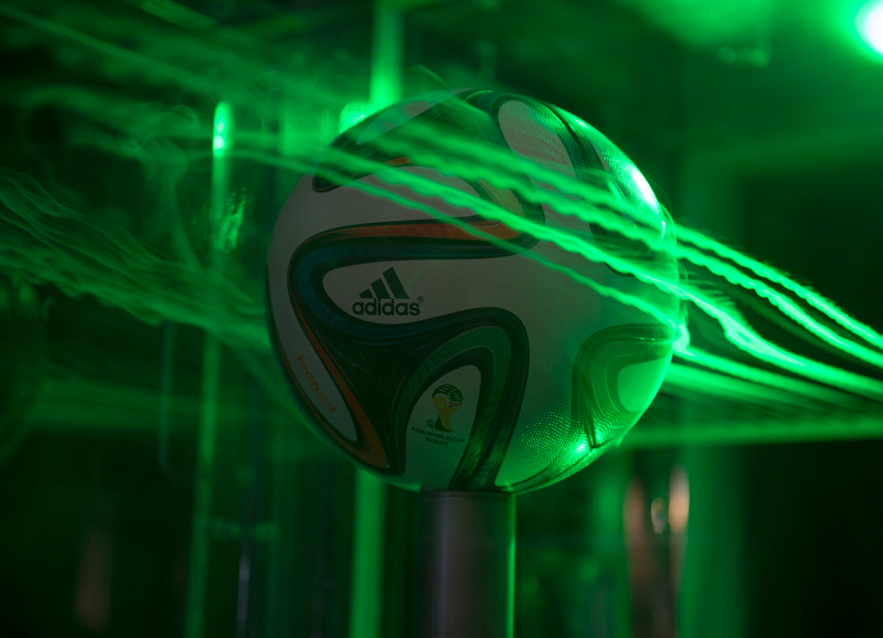 Illustration for article titled Aerodynamics of the World Cup's New Ball